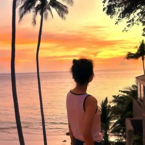 对面的海